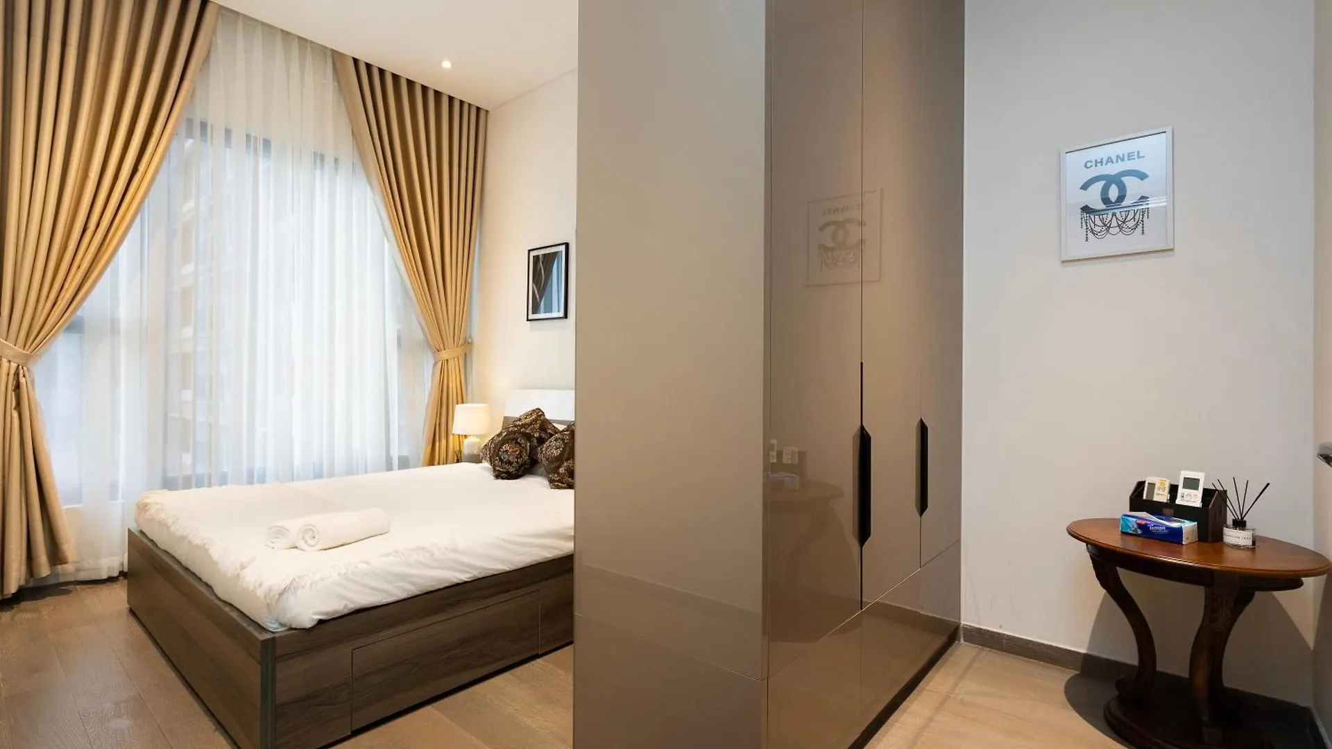 Happy High-End Apartments - Central, Whole City View & Infinity Pools - The Marq Ho Chi Minh City