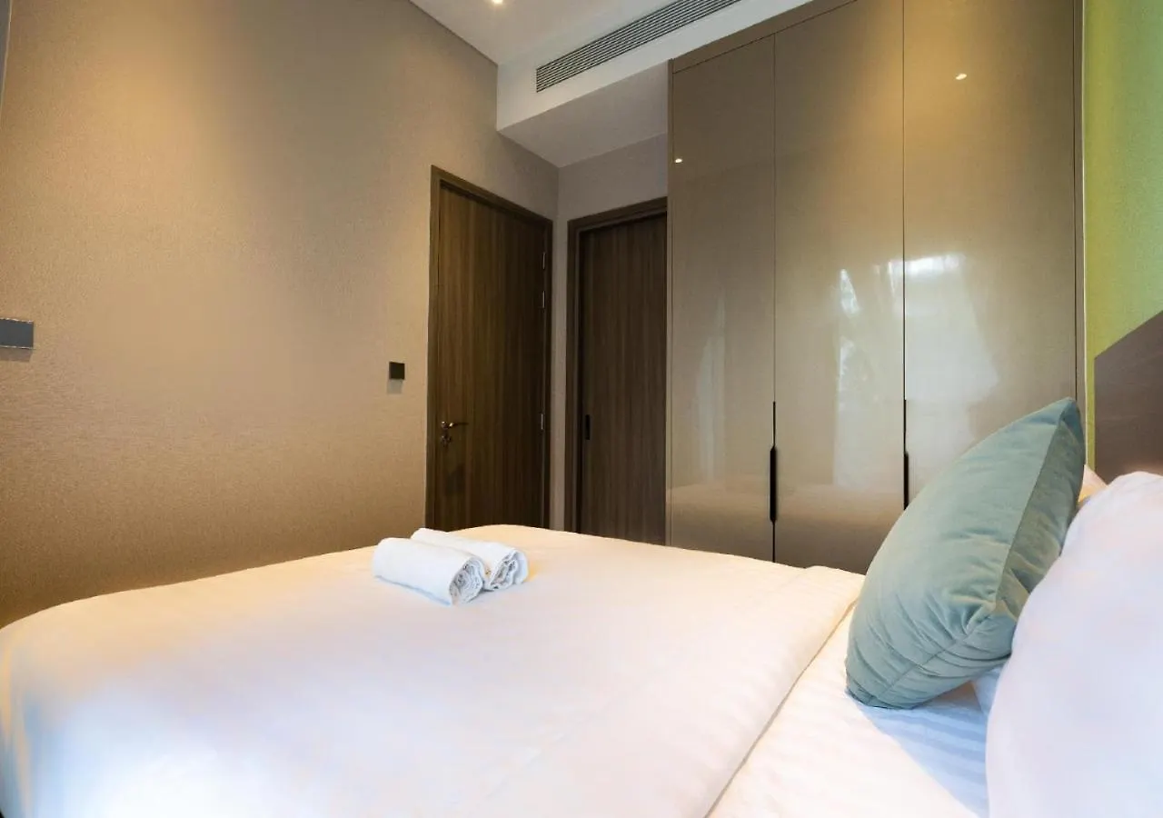 Happy High-End Apartments - Central, Whole City View & Infinity Pools - The Marq Ho Chi Minh City 0*,