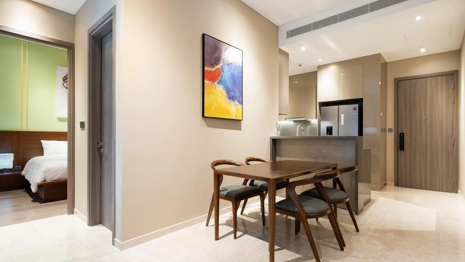 Happy High-End Apartments - Central, Whole City View & Infinity Pools - The Marq Ho Chi Minh City